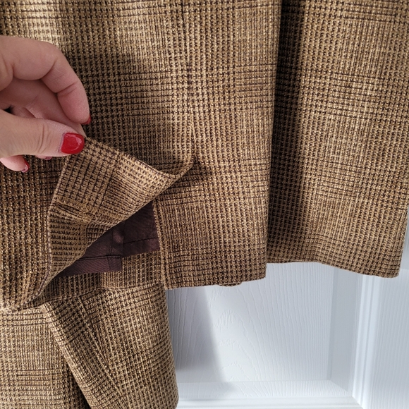 Hechter women's 2 pce suit - Picture 7 of 8